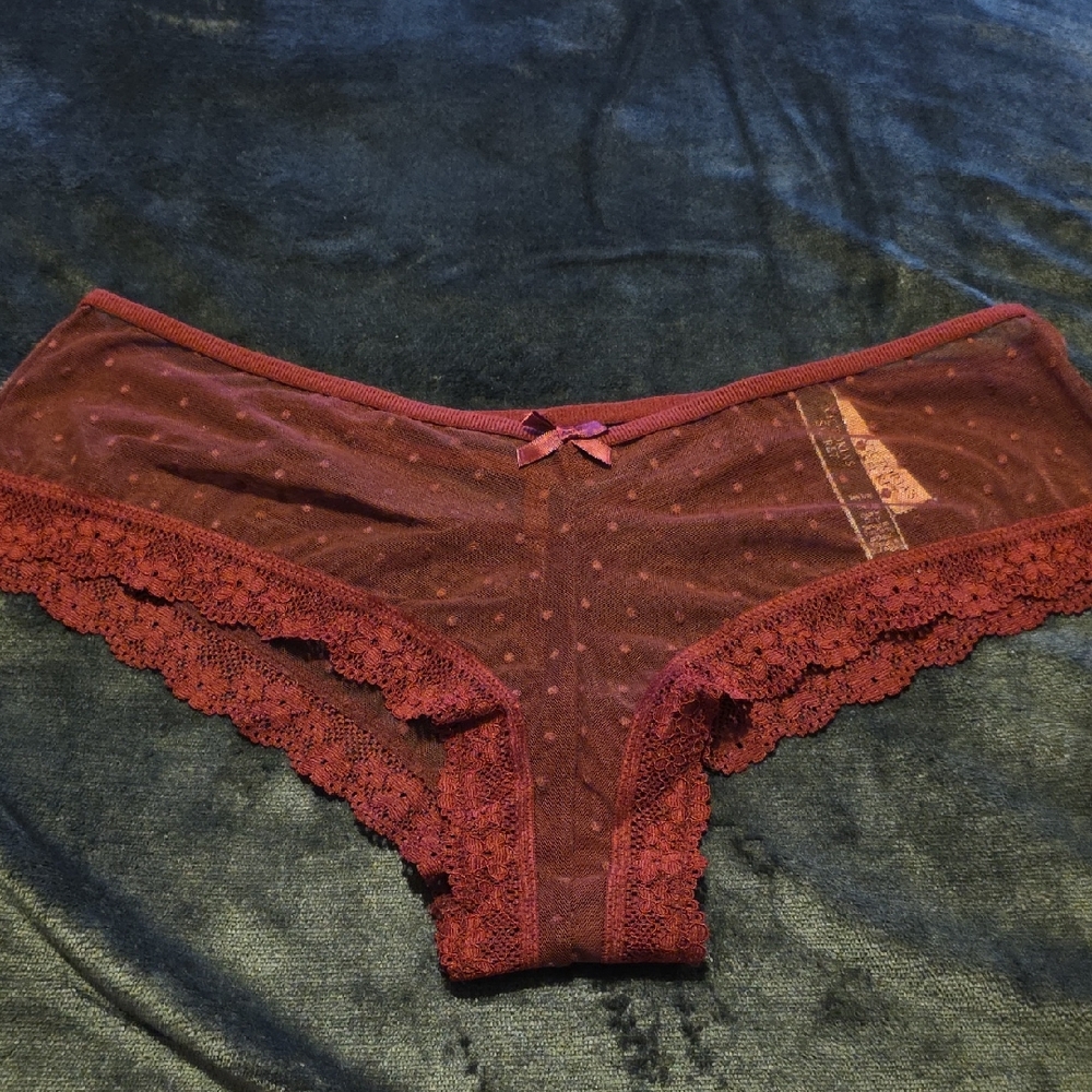 Women's Lace Trim Burgundy Panties